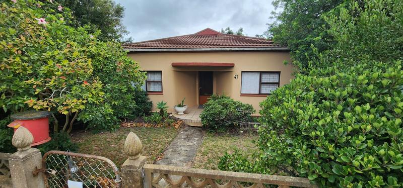 2 Bedroom Property for Sale in Albertinia Western Cape